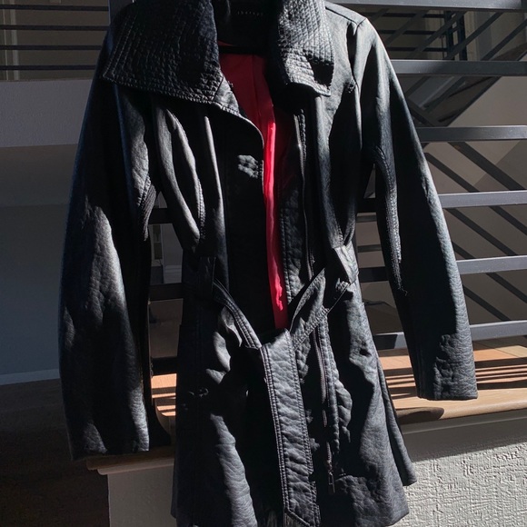 Leather Jacket - Picture 3 of 11